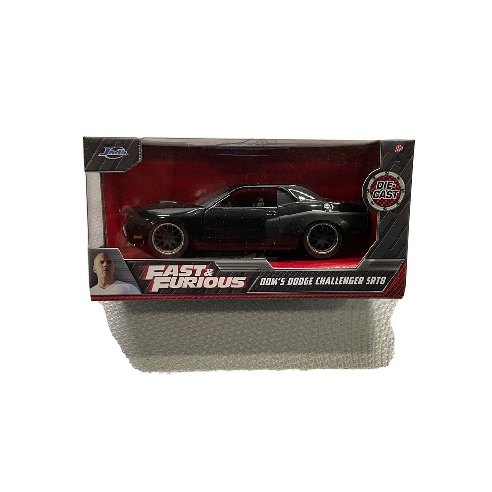 Fast And Furious Doms Dodge Challengrt SRT8